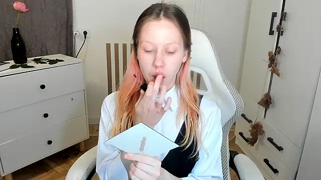 Silly  Milly online show from 11/16/25, 03:50