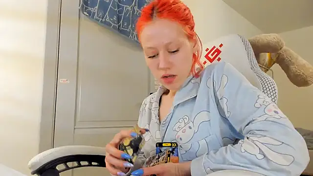 Snapshot of Silly__Milly chatting on 02/05/25, 02:59 Silly  Milly online show from 02/05/25, 02:59