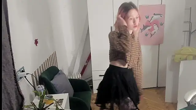 Silly  Milly online show from 05/25/26, 01:05