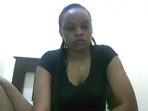 Snapshot of Baby_brown chatting on 09/17/25, 06:04 Baby brown online show from 09/17/25, 06:04