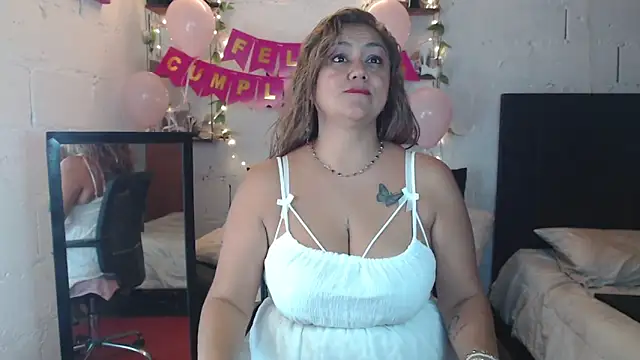 missrosario stepmoan online show from 03/25/26, 04:28