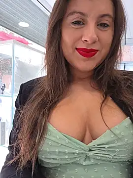 GatitaXD27 online show from 11/23/25, 10:36