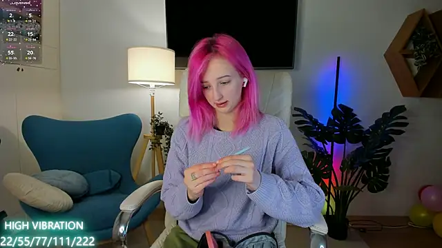 Snapshot of Selena_Lily chatting on 03/20/25, 01:37 Selena Lily online show from 03/20/25, 01:37