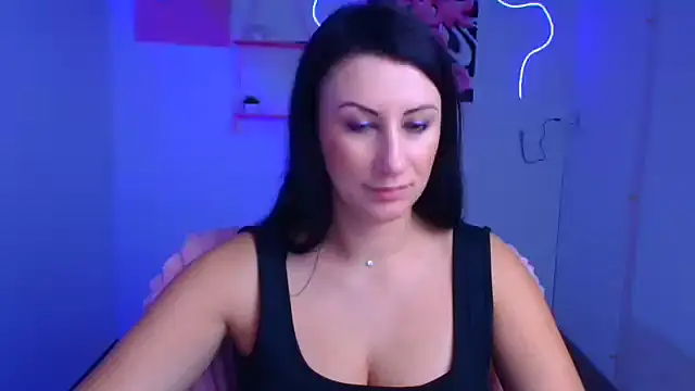 Loren Moa online show from 10/30/25, 06:55