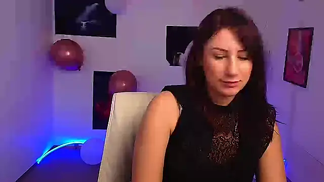 Snapshot of Loren_Moa chatting on 03/05/25, 07:38 Loren Moa online show from 03/05/25, 07:38