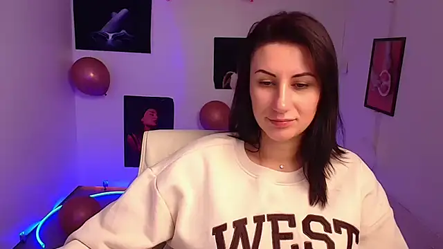 Snapshot of Loren_Moa chatting on 03/15/25, 04:10 Loren Moa online show from 03/15/25, 04:10
