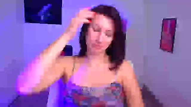 Snapshot of Loren_Moa chatting on 02/04/25, 10:00 Loren Moa online show from 02/04/25, 10:00