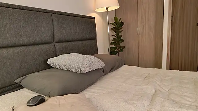 lady ni  online show from 03/06/26, 01:06