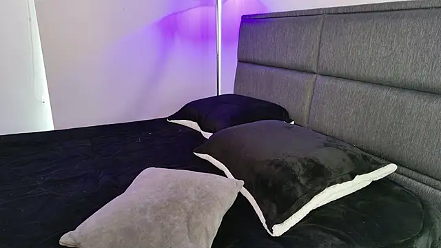 lady ni  online show from 01/08/26, 01:50