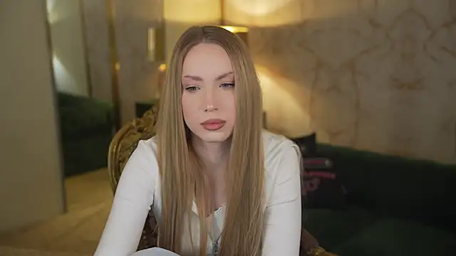 Linda054 online show from 11/11/25, 08:25