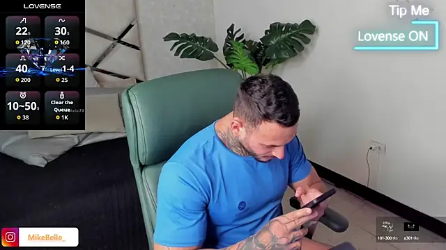 mike belle online show from 09/26/25, 08:16