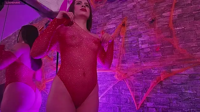 HotCouple 697 online show from 10/26/25, 08:31