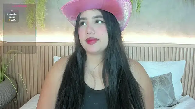 Lana Lann online show from 11/26/25, 11:54