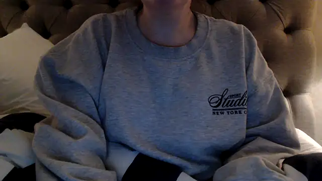 Sandysecret online show from 11/14/25, 09:51