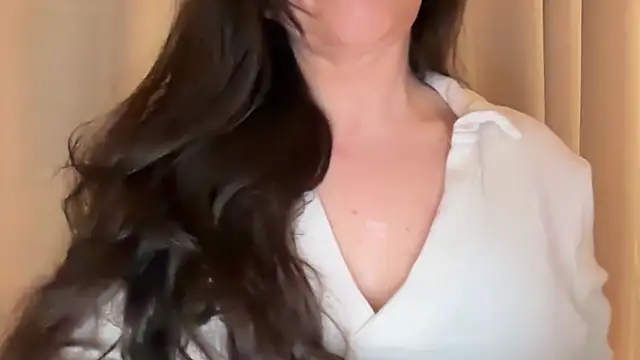 Sandysecret online show from 04/15/26, 07:51