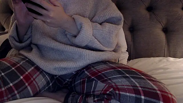 Sandysecret online show from 11/26/25, 08:42