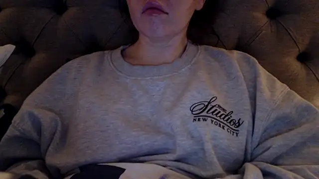 Sandysecret online show from 11/13/25, 08:13