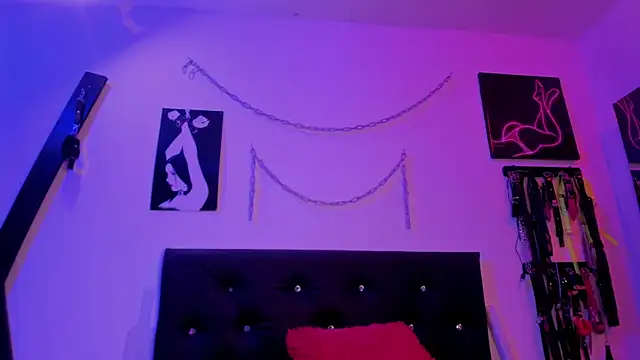 Little Naughtty online show from 04/10/26, 11:17