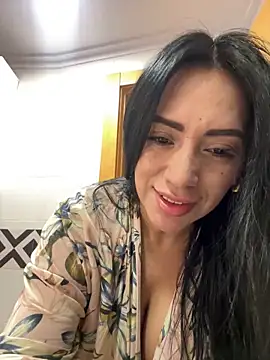 tamara jay online show from 10/17/25, 09:45