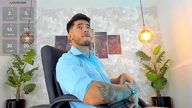 Snapshot of Nate_franco chatting on 02/23/26, 04:47 Nate franco online show from 02/23/26, 04:47