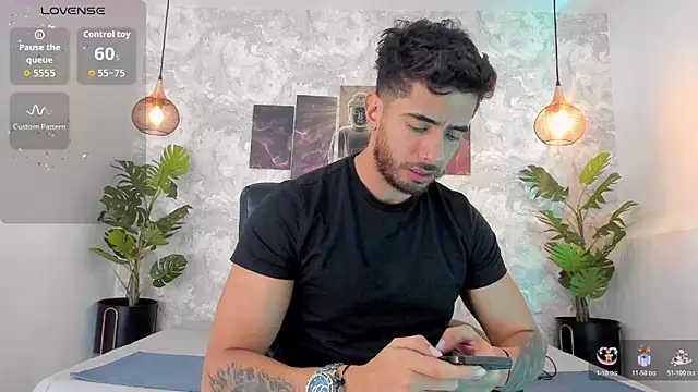 Snapshot of Nate_franco chatting on 01/09/26, 04:08 Nate franco online show from 01/09/26, 04:08