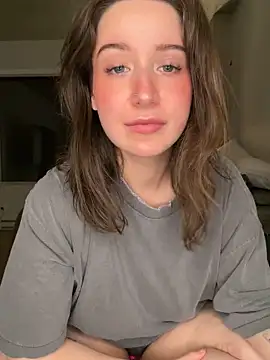 nerdynina online show from 11/16/25, 12:37