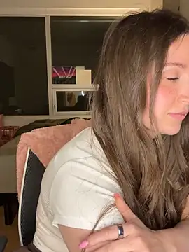 nerdynina online show from 03/17/26, 02:58