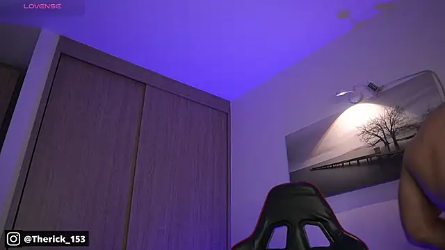 Rick  Smith153 online show from 11/26/25, 02:11