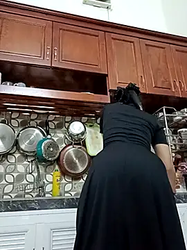    Erin    online show from 11/11/25, 03:34