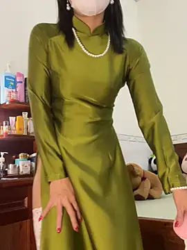    Erin    online show from 07/09/26, 02:34