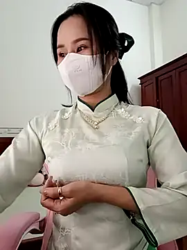    Erin    online show from 02/17/26, 03:15