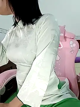    Erin    online show from 01/13/26, 01:31