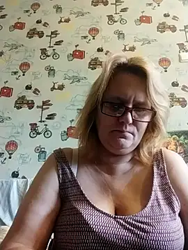 Forest-Lady online show from 10/31/25, 10:23