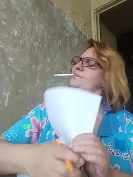 Forest-Lady online show from 04/15/26, 05:57