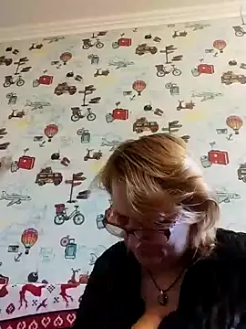 Forest-Lady online show from 03/07/25, 01:29