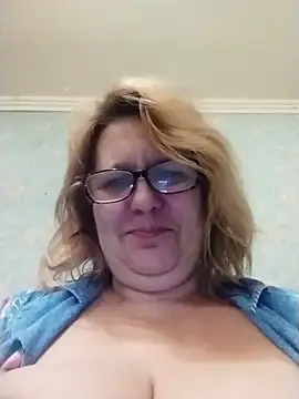 Forest-Lady online show from 02/16/26, 05:44