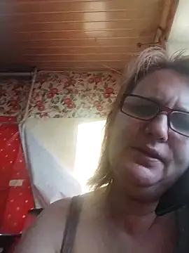 Forest-Lady online show from 12/14/25, 09:37