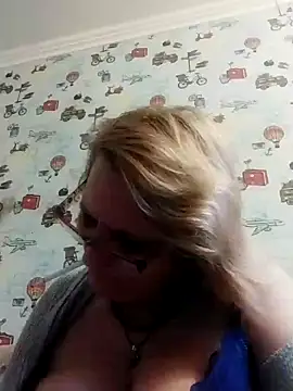 Forest-Lady online show from 02/23/25, 02:57