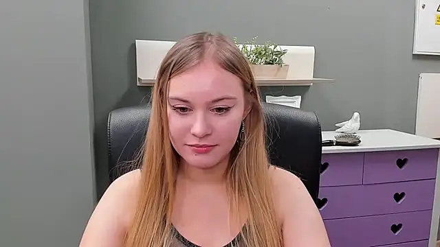 kitty valeria online show from 02/09/25, 11:25