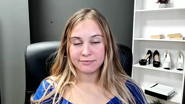 kitty valeria online show from 07/22/26, 02:19