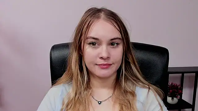 kitty valeria online show from 02/02/26, 05:23