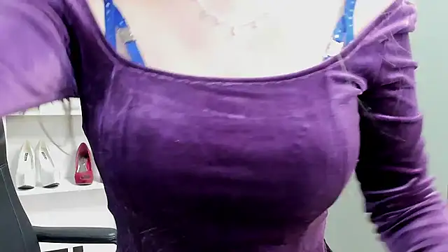 kitty valeria online show from 01/05/26, 06:11