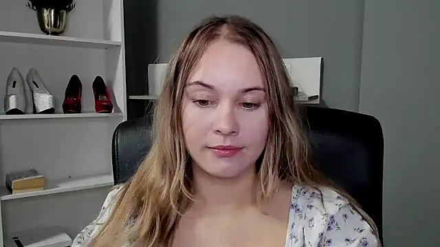 kitty valeria online show from 12/03/25, 09:58