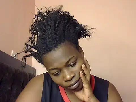 Horny-pretty online show from 02/18/25, 11:44