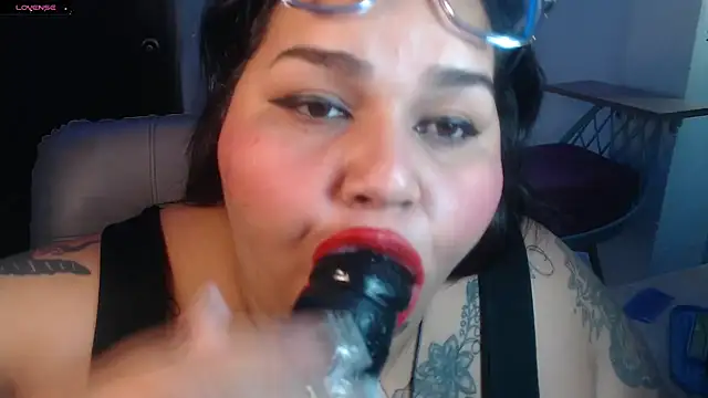 VeronikCuhubby online show from 01/30/25, 12:06