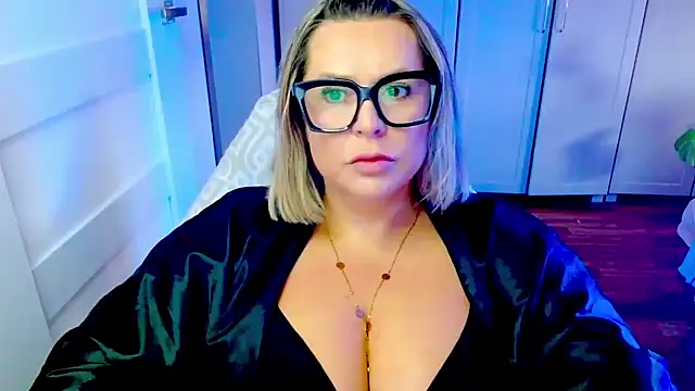 teaseDiana online show from 05/18/26, 05:23