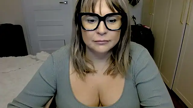 teaseDiana online show from 11/24/25, 06:46