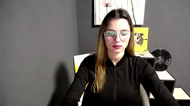 Snapshot of lady_olivia_ chatting on 11/26/25, 02:17 lady olivia online show from 11/26/25, 02:17