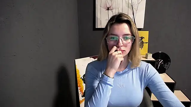 lady olivia  online show from 03/07/26, 03:50