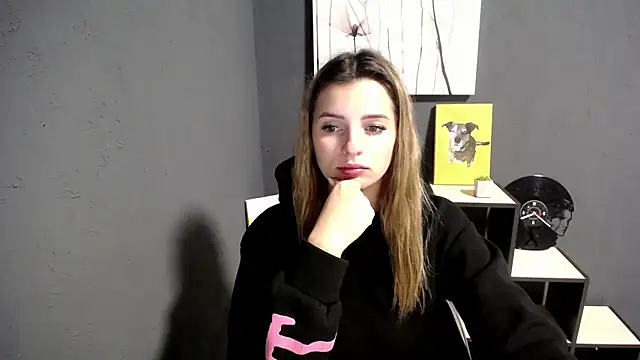 lady olivia  online show from 09/30/25, 03:40